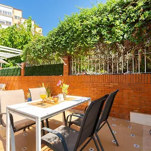 https://wintowinrentals-close-to-the-beach-private-terrace-parking.1costadelsol.com